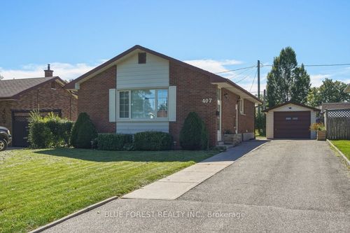 407 Vermont Ave, London, ON, N5Z3E4 | Card Image