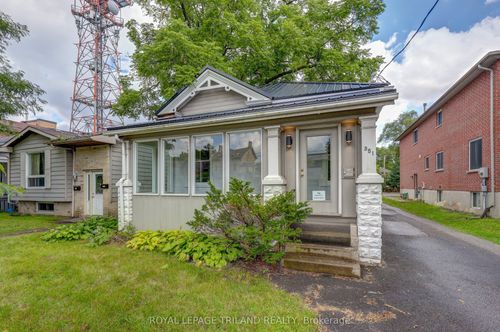 351 Oxford St E, London, ON, N6A1V6 | Card Image