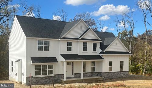 183 Ellicott Rd, AVONDALE, PA, 19311-9103 | Card Image