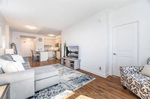 217-24 Woodstream Blvd, Woodbridge, ON, L4L8C4 | Card Image