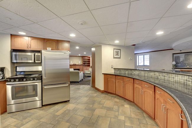 UNIT-1002 - 78 10 Th St E, Condo with 2 bedrooms, 1 bathrooms and null parking in Saint Paul MN | Image 31