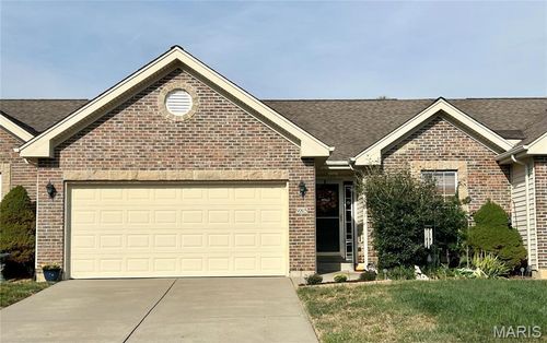 985 Fairway Dr, Union, MO, 63084-4553 | Card Image