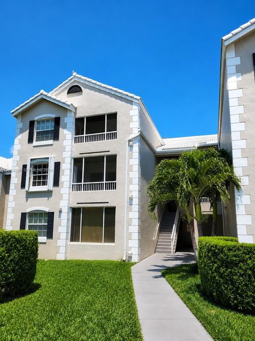 203-2890 N Oakland Forest Dr, Oakland Park, FL, 33309-6419 | Card Image