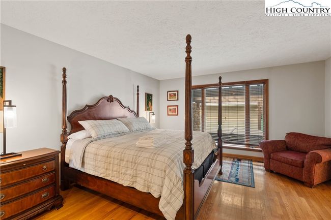 126 Rock Ledge Ln, House other with 5 bedrooms, 5 bathrooms and null parking in Sugar Mountain NC | Image 8