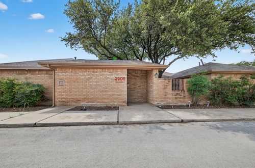 2905 W Golf Course Rd, Midland, TX, 79701-2910 | Card Image