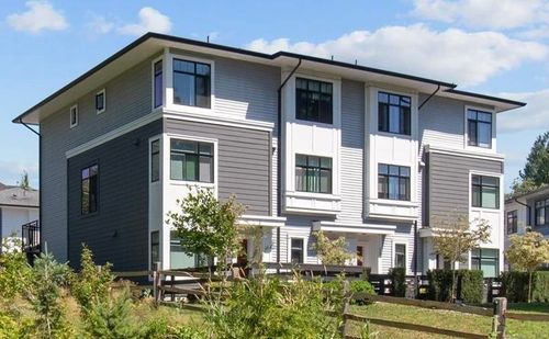 17-15235 Sitka Dr, Surrey, BC, V3S0A9 | Card Image