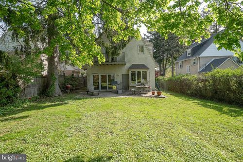 416 Conshohocken State Rd, GLADWYNE, PA, 19035-1454 | Card Image