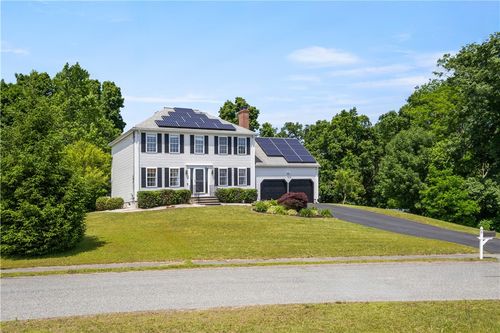 6 Fleuette Dr, Bellingham, MA, 02019-2936 | Card Image