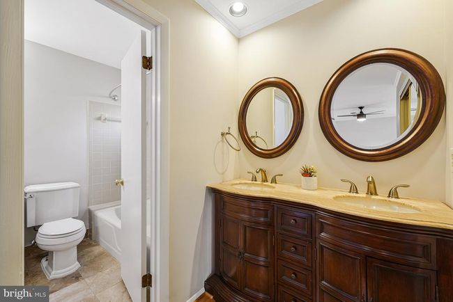 6719 Pine Creek Ct, House other with 4 bedrooms, 4 bathrooms and null parking in MCLEAN VA | Image 34