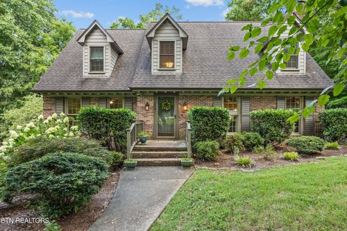 2216 Dawns Pass, Knoxville, TN, 37919-9101 | Card Image