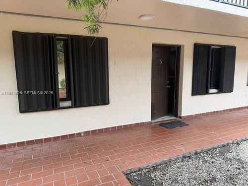 apt-5-6278 W 22nd Ct, Hialeah, FL, 33016-3967 | Card Image