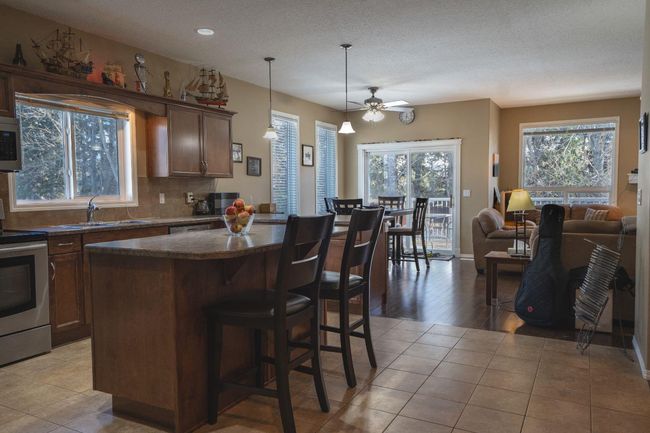 42 Falcon Drive, House other with 5 bedrooms, 3 bathrooms and 12 parking in New Sarepta AB | Image 5