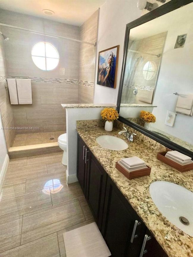 12115 Sw 5 Th Ct, Townhouse with 3 bedrooms, 3 bathrooms and null parking in Pembroke Pines FL | Image 9