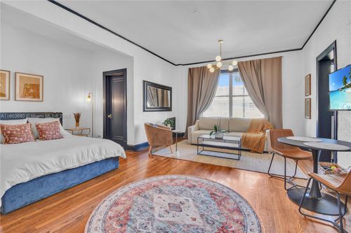 apt-201-900 16th St, Miami Beach, FL, 33139-2622 | Card Image