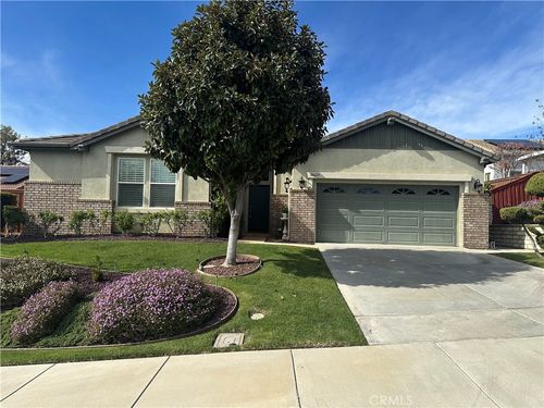 39623 Clos Du Val, Murrieta, CA, 92563 | Card Image