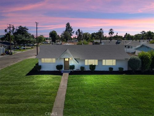 19449 Anaconda St, Rialto, CA, 92376-2603 | Card Image