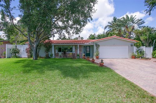 5231 Ne 14th Ter, Fort Lauderdale, FL, 33334-4907 | Card Image