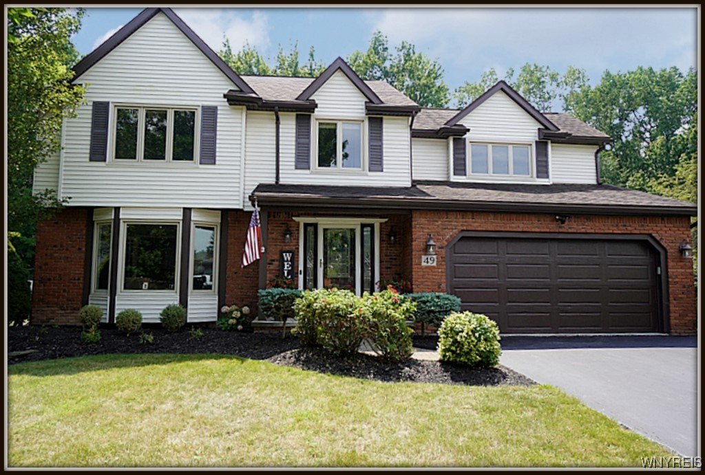 Brook Ct, East Amherst, NY 14051