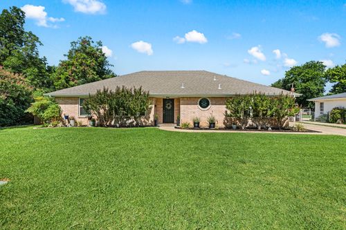 3621 Chaffin Dr, Richland Hills, TX, 76118-5502 | Card Image