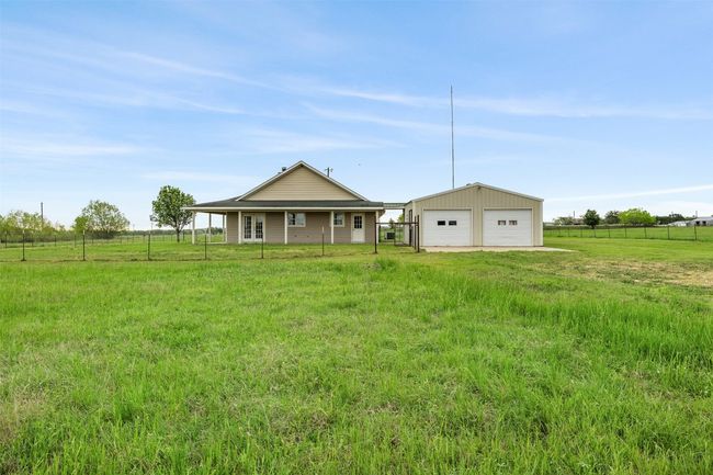 1234 County Road 135, House other with 3 bedrooms, 3 bathrooms and 4 parking in Lincoln TX | Image 20