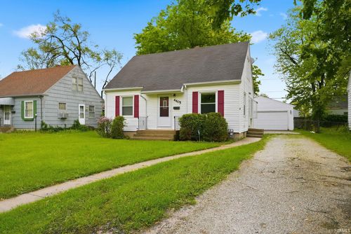 4405 Plaza Dr, Fort Wayne, IN, 46806-4941 | Card Image