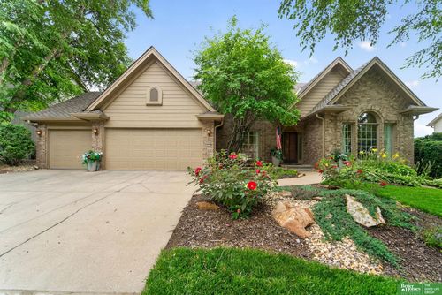 14221 Seward Street, Omaha, NE, 68154 | Card Image