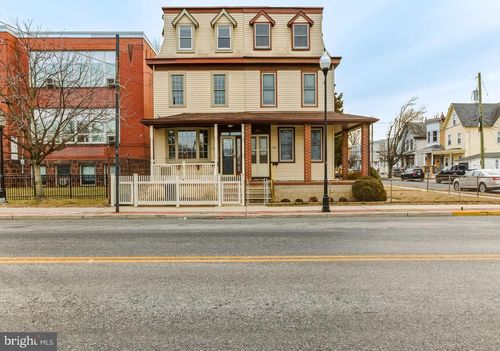 124 N Broadway, GLOUCESTER CITY, NJ, 08030-1102 | Card Image