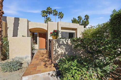 2-200 E Racquet Club Rd, Palm Springs, CA, 92262-2222 | Card Image