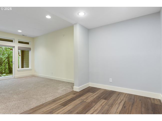 2922 Nw Montara Ct, House attached with 2 bedrooms, 3 bathrooms and 2 parking in Portland OR | Image 28
