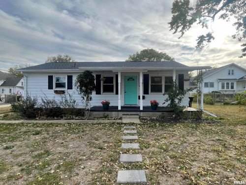 418 W Walnut St, Chillicothe, IL, 61523-1760 | Card Image