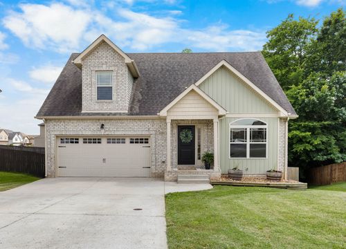 2095 Bandera Dr, Clarksville, TN, 37042-1669 | Card Image