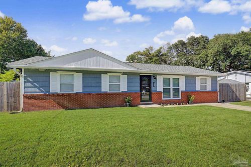 217 Katherine Pl Nw, Fort Walton Beach, FL, 32548-4208 | Card Image