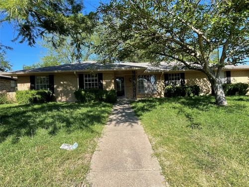 1112 Joanna Circle, Desoto, TX, 75115 | Card Image