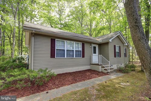 2 Cannon Dr, OCEAN PINES, MD, 21811-1730 | Card Image