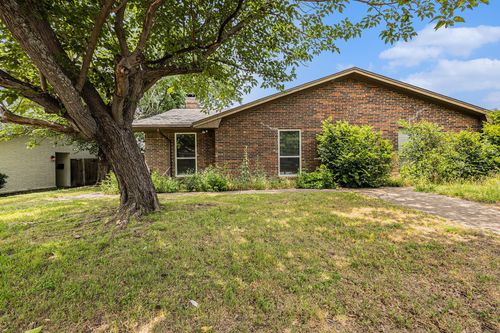 11349 Quail Run St, Dallas, TX, 75238-3847 | Card Image