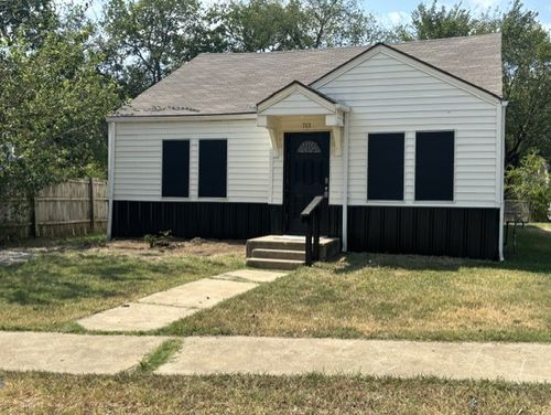 713 Wolverton St, Ardmore, OK, 73401-4265 | Card Image