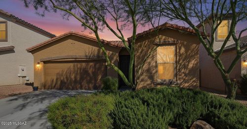 12818 N Dutch Dr, Oro Valley, AZ, 85755-0006 | Card Image
