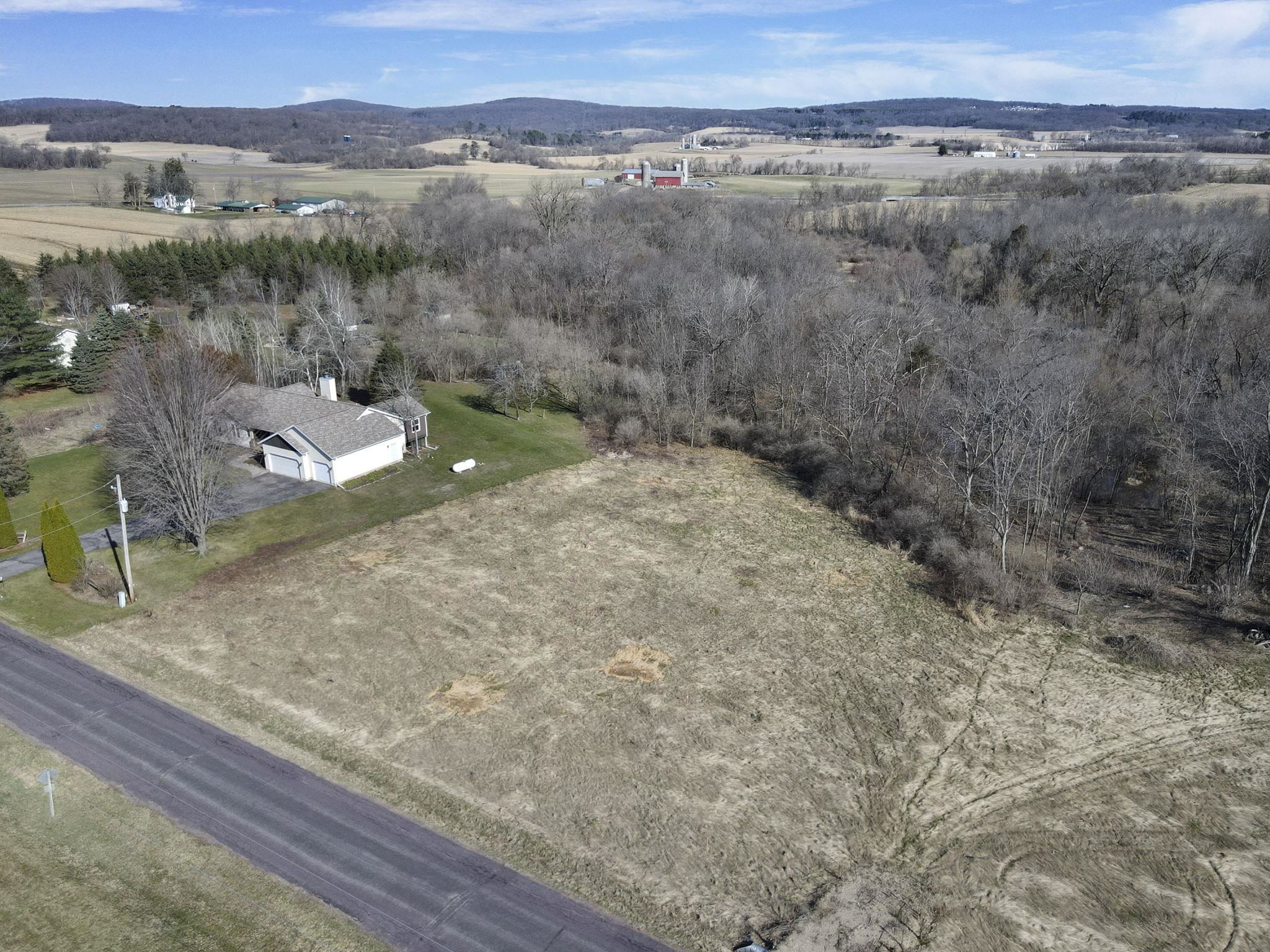 Land in Caledonia 3