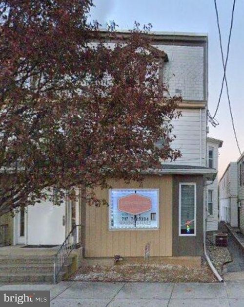 2nd-floor-rear-429 Bridge Street, NEW CUMBERLAND, PA, 17070 | Card Image