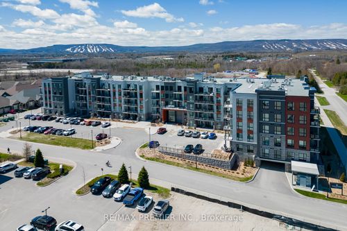 120-4 Kimberly Lane, Collingwood, ON, L9Y5T6 | Card Image