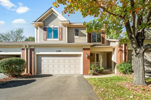 1598 Summit Shores Cir, Burnsville, MN, 55306-5818 | Card Image