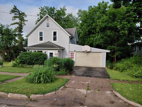 209 N Dunlap Ave, Viroqua, WI, 54665-1363 | Card Image