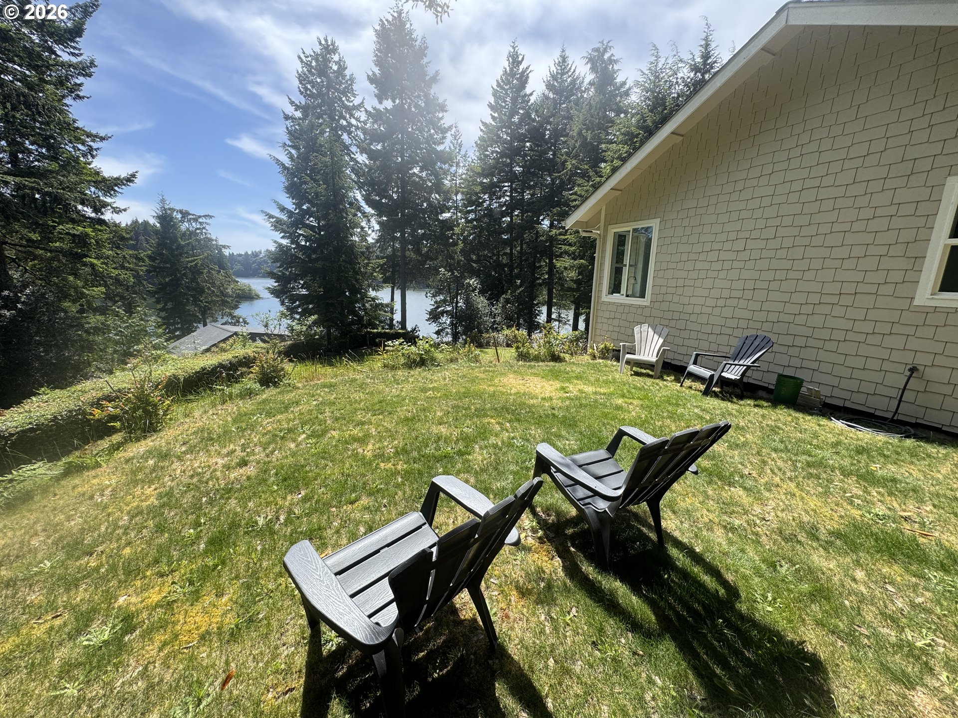 Residential in Lakeside 4