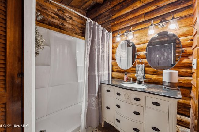 1565 Belangia Rd, House other with 2 bedrooms, 1 bathrooms and null parking in Havelock NC | Image 4