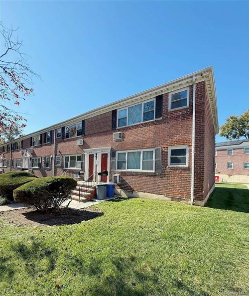 b-152-47 Jewel Avenue, New York, NY, 11367 | Card Image