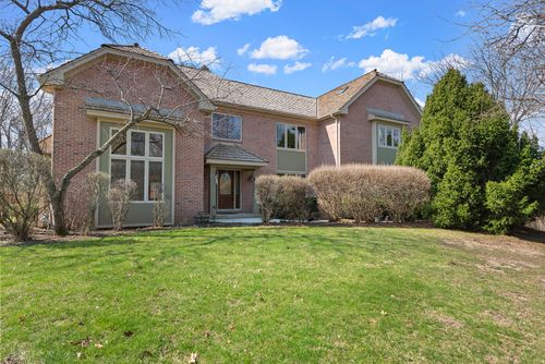 16693 W Cherrywood Ln, Wadsworth, IL, 60083-9601 | Card Image