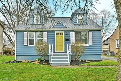 1787 Bonnie Brae Ave Ne, Warren, OH, 44483-3511 | Card Image