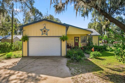 832 Lake Shore Ter, INTERLACHEN, FL, 32148-4301 | Card Image