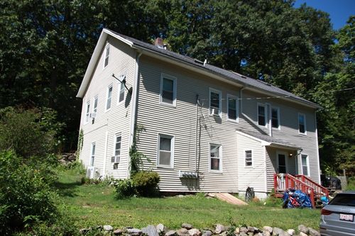 16 Crescent St, Huntington, MA, 01050-9401 | Card Image