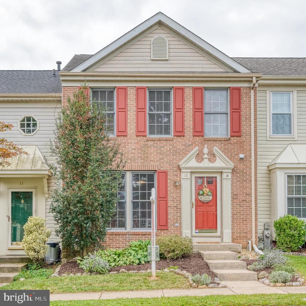 Fencerow Ct, Nottingham, MD 21236